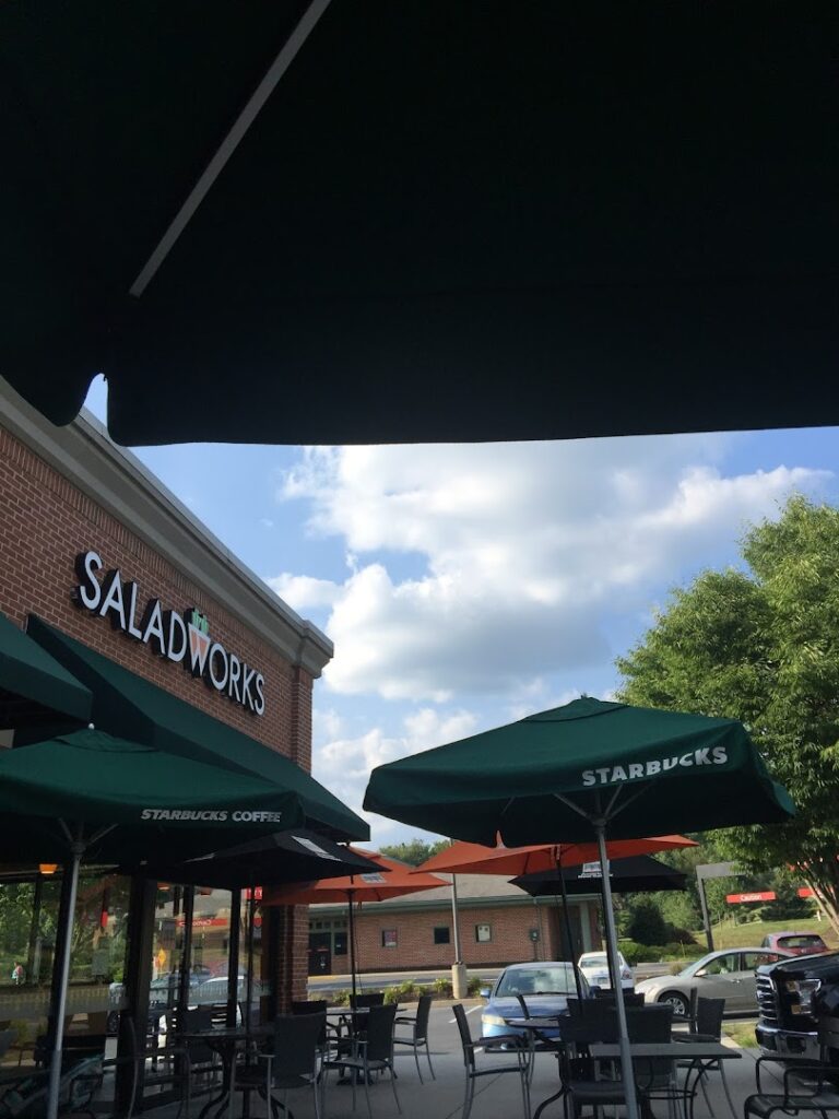 Saladworks: Lititz Restaurants