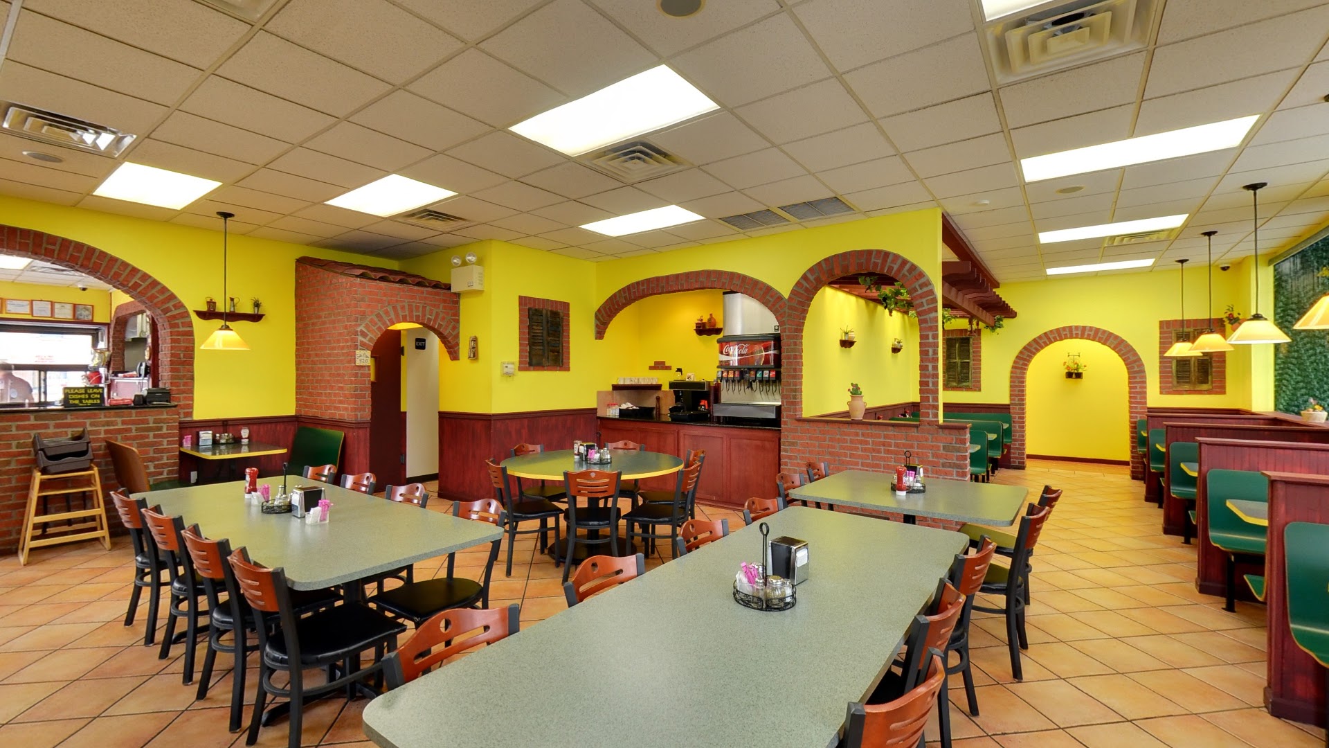 Sals Pizza & Italian Restaurant: New Holland Restaurants