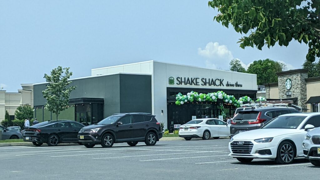 Shake Shack Lancaster: Lancaster Restaurants