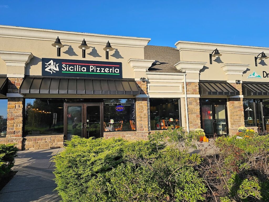 Sicilia Pizza Marietta: Marietta Restaurants