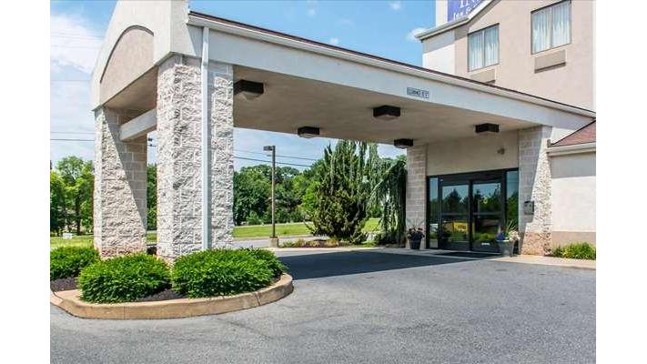 Sleep Inn & Suites of Lancaster County: Mountville Hotels