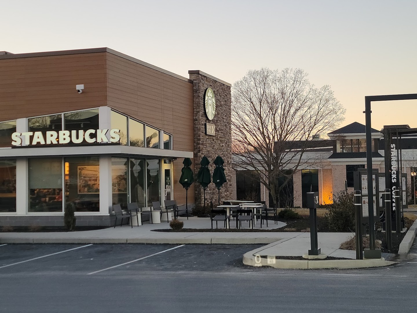 Starbucks: Willow Street Restaurants