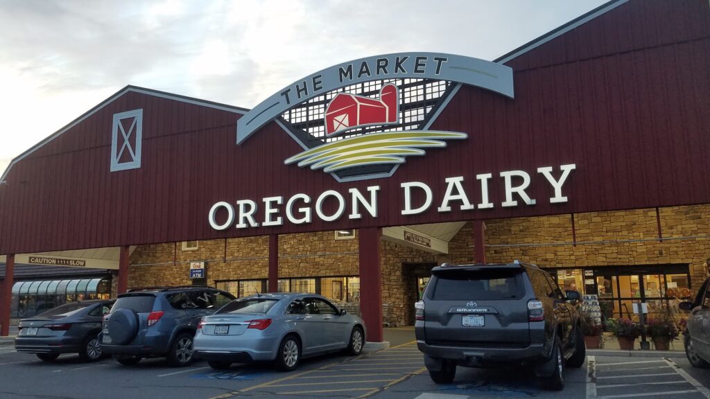 Down On The Farm Creamery: Lititz Supermarkets