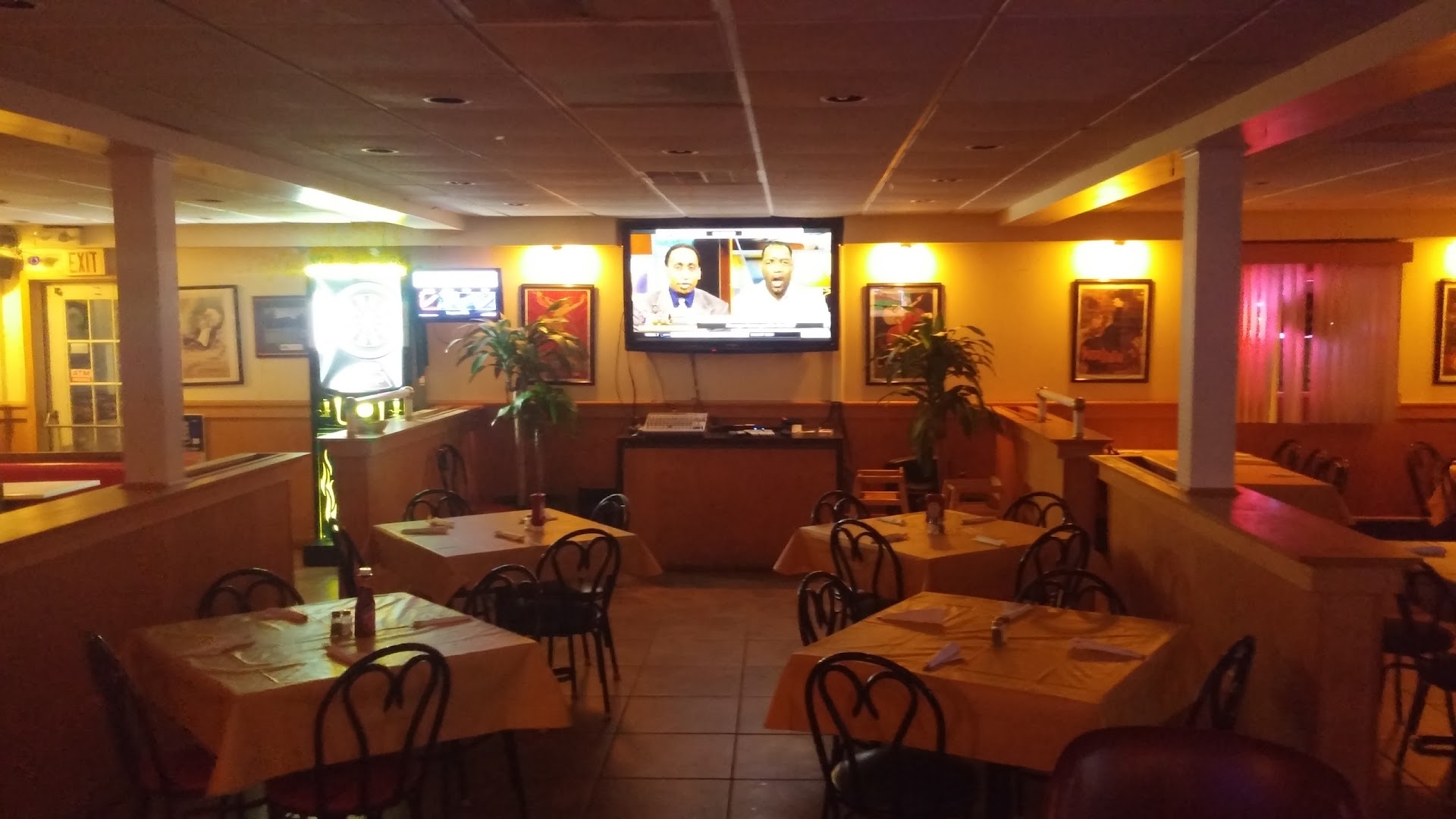 Villa Nova East: Lancaster Restaurants